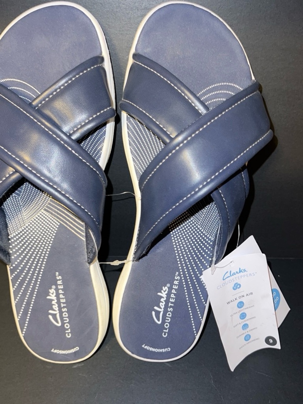 Clarks Men's Navy Cross-Strap Cloudsteppers Sandals